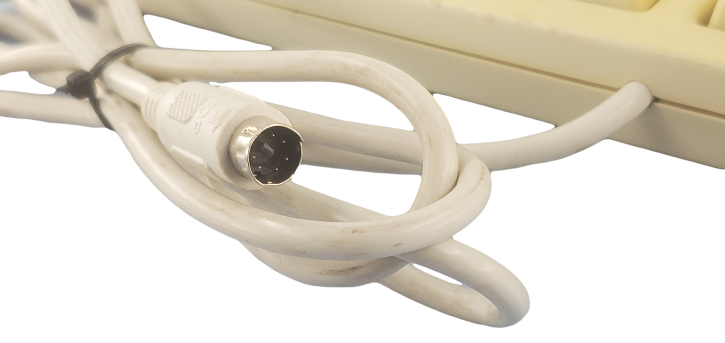 Ortek Technology MCK-600W PS/2 Keyboard