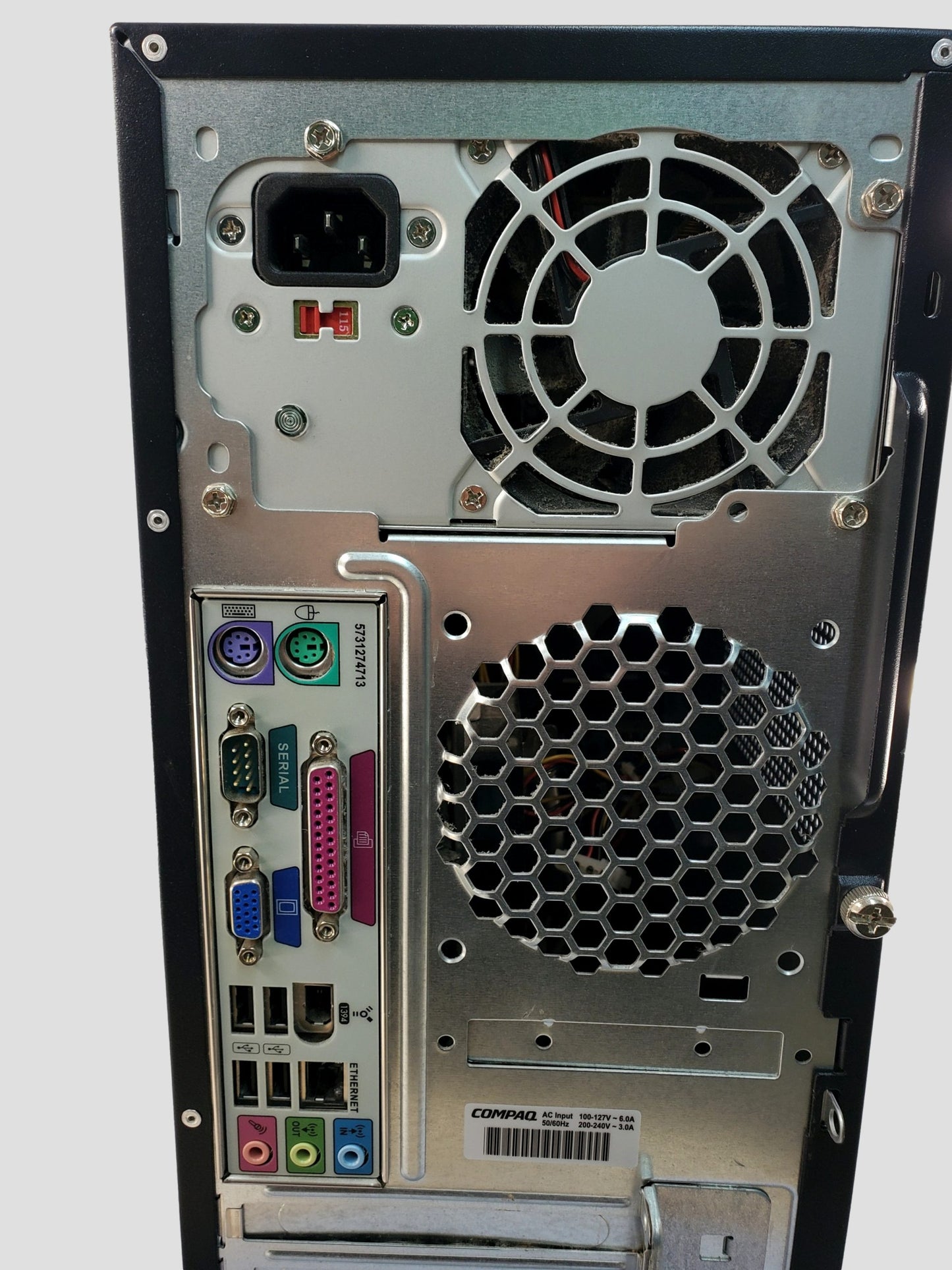 Compaq Presario SR1520NX AMD 1.8Ghz 2GB 40GB Win XP