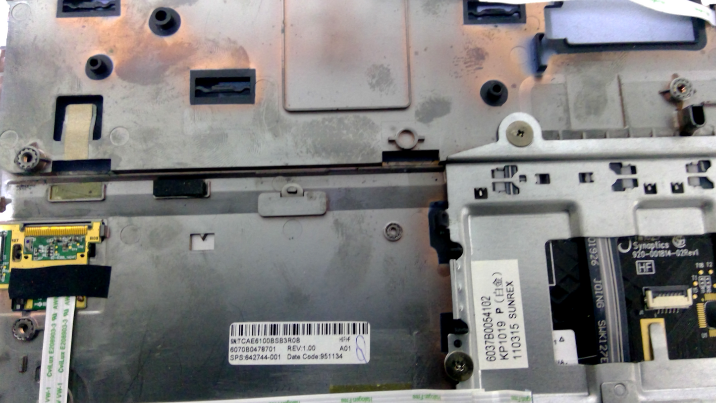 HP Elitebook 14' 8470P Original Palmrest W/ Touchpad Genuine 686964-001 GLP