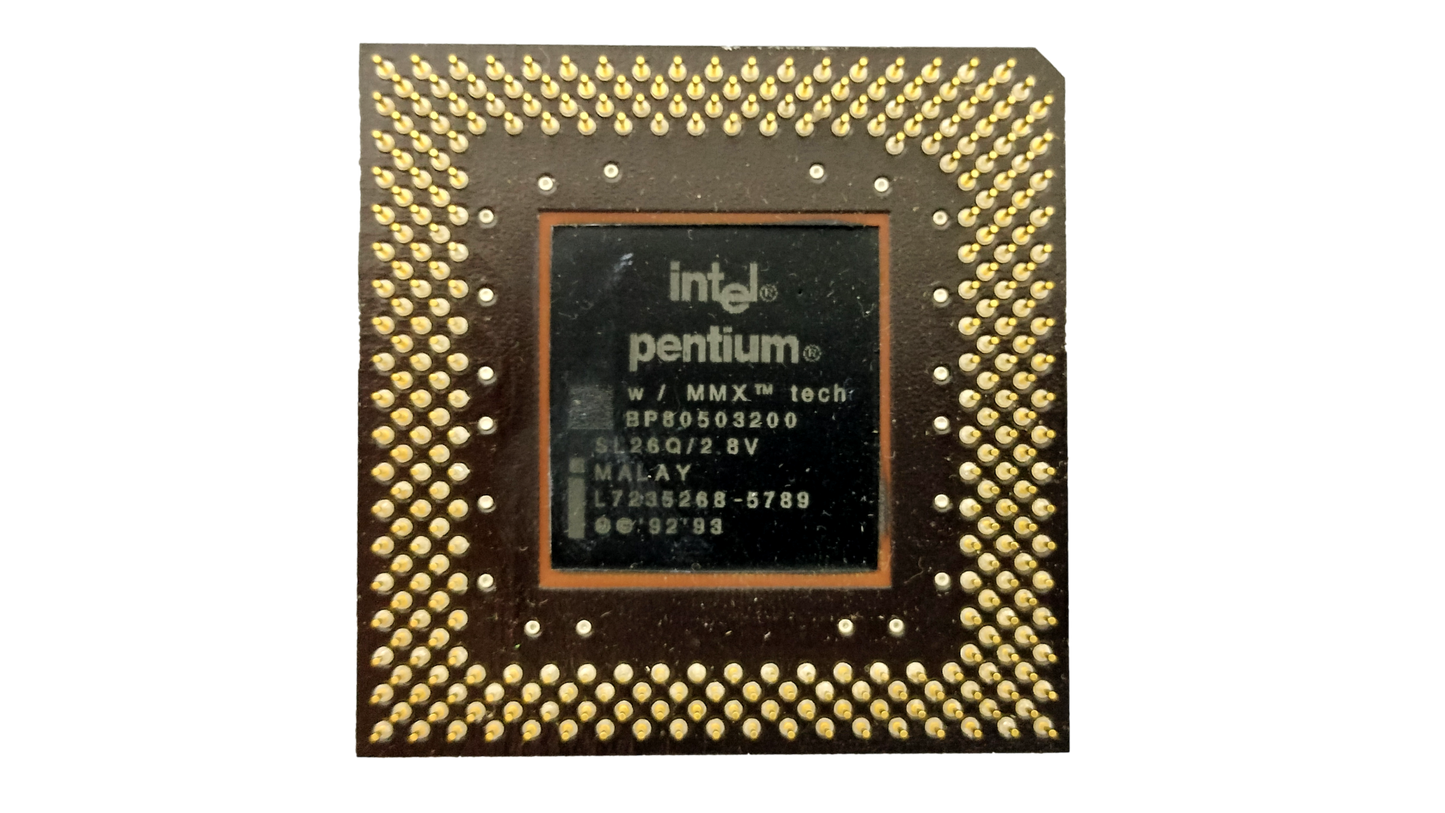 Intel Pentium MMX Desktop 1 Core Core 200MHz TCP-Mobile Desktop Processor SL26Q
