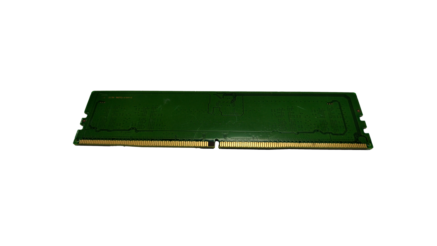 Samsung 8GB PC5-4808B-UC0 DDR5 DIMM Desktop RAM M323R1GB4BB0-CQ0L