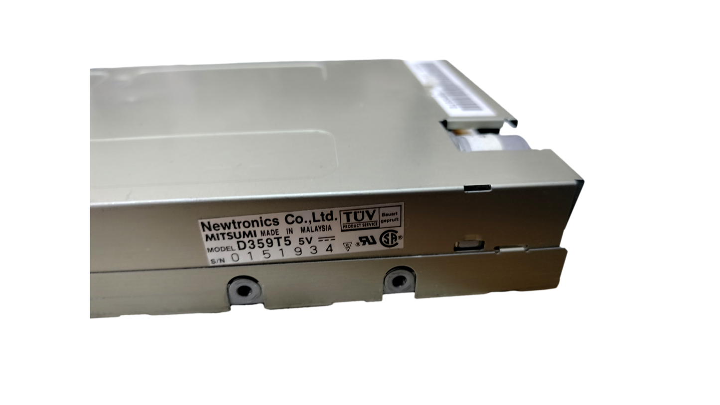 Mitsumi Newtronics D359T5 3.5" 1.44MB Internal Floppy Disk Drive