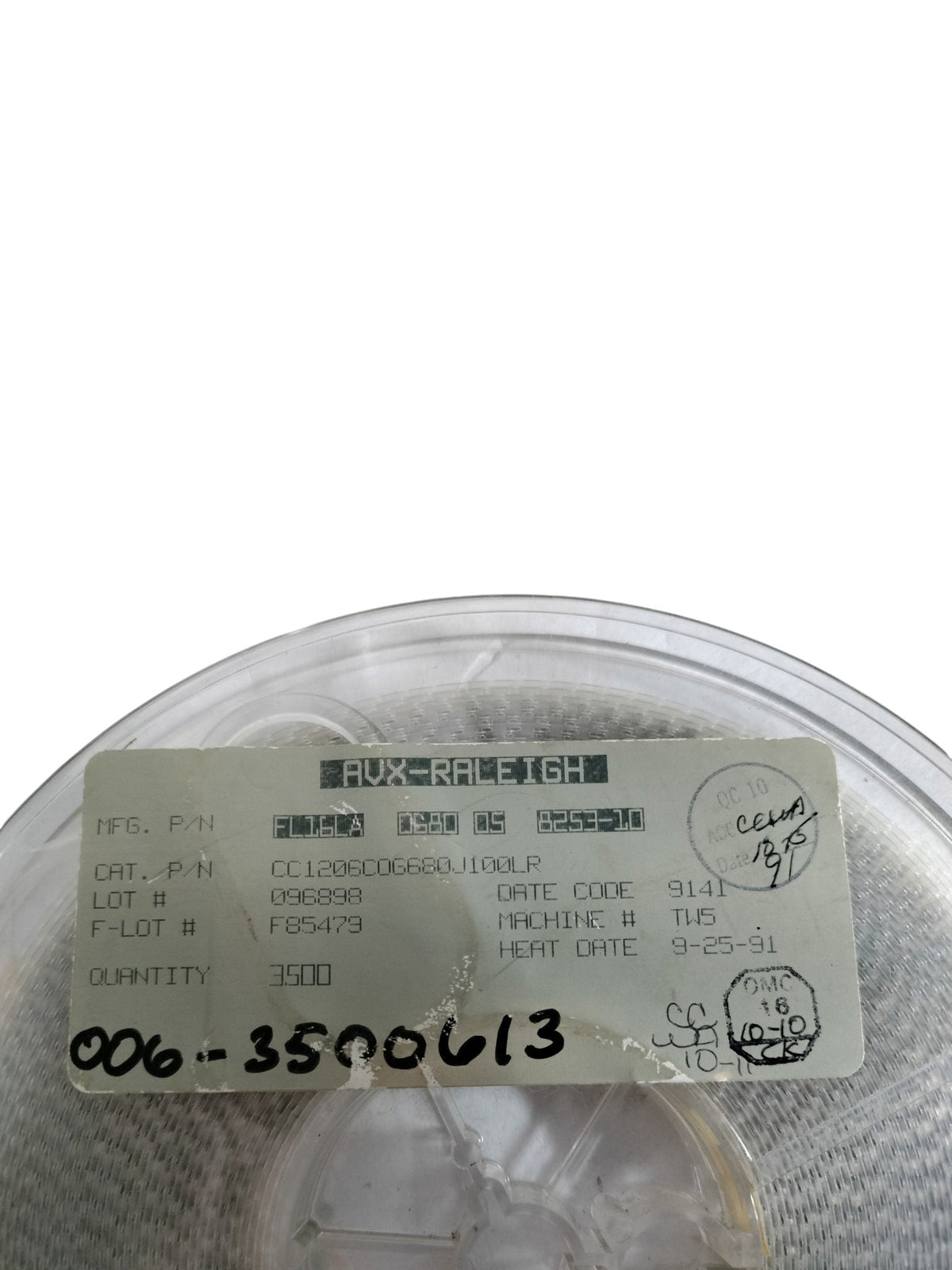 Reel of ~3500 AVX 12061A680JATMA 68pF 100V 5% C0G NP0 1206 SMD Ceramic Capacitor