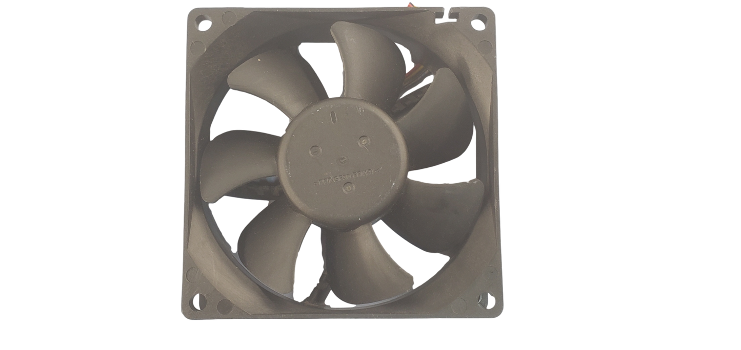 Delta Electronics QUR0812SH 5 Pin Case Fan