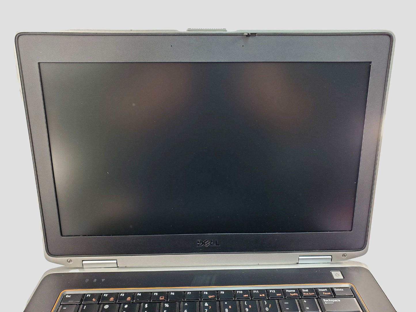 Dell Latitude E6420 Intel Core i5-2520M 2.5GHz 8 GB 240GB SSD Mint