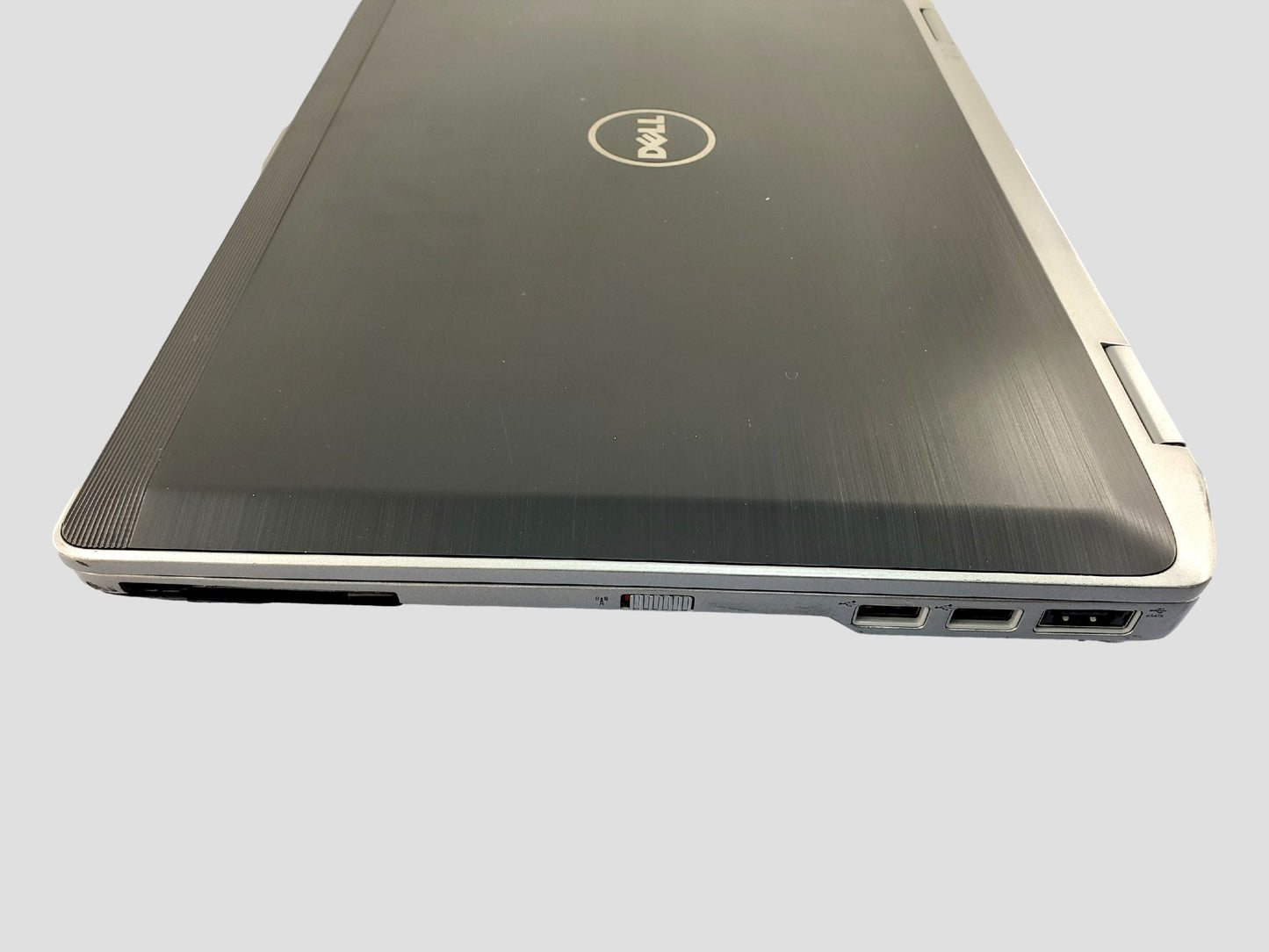 Dell Latitude E6420 Intel Core i5-2520M 2.5GHz 8 GB 240GB SSD Mint