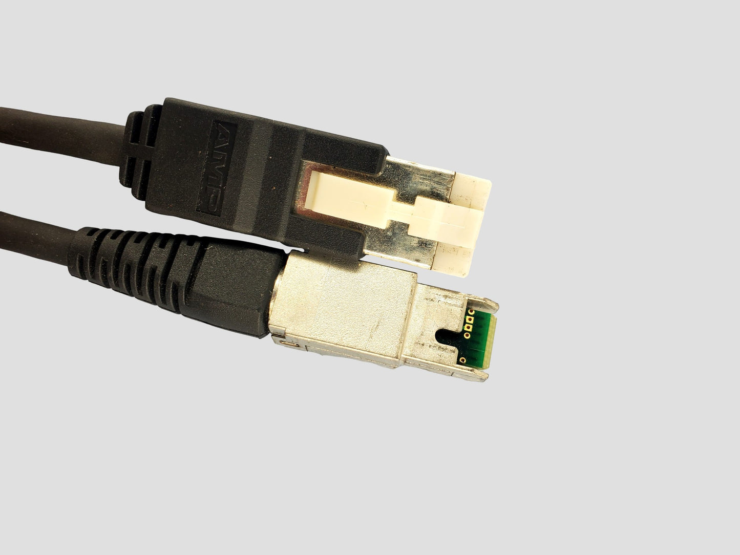 Madison Cable 2M 038-003-124 HSSDC2 to HSSDC Fibre Channel Patch Cable CL2