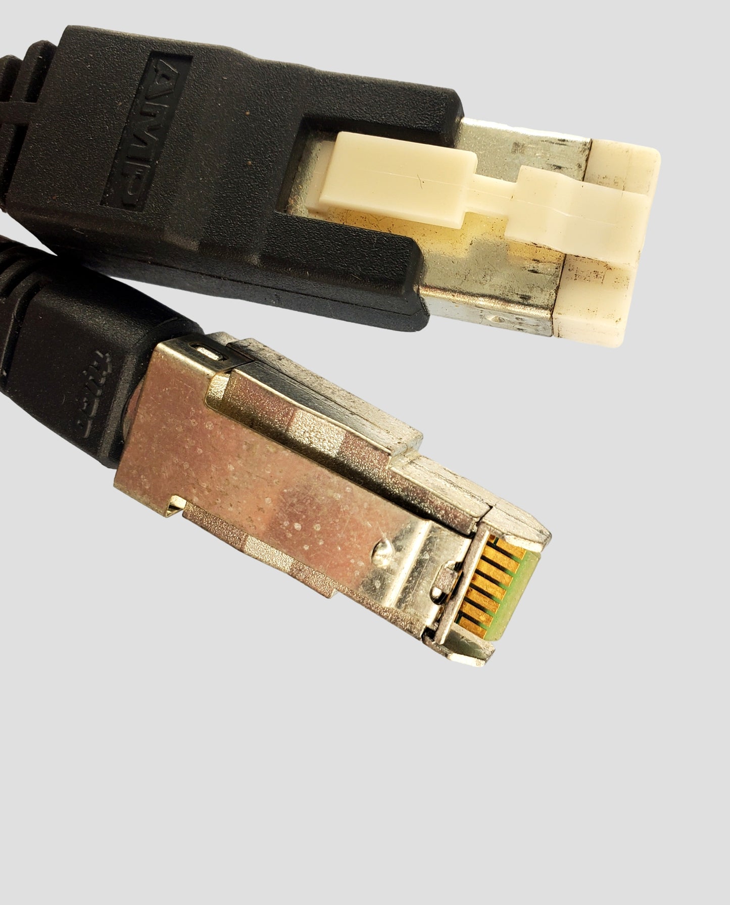 Madison Cable 2M 038-003-124 HSSDC2 to HSSDC Fibre Channel Patch Cable CL2