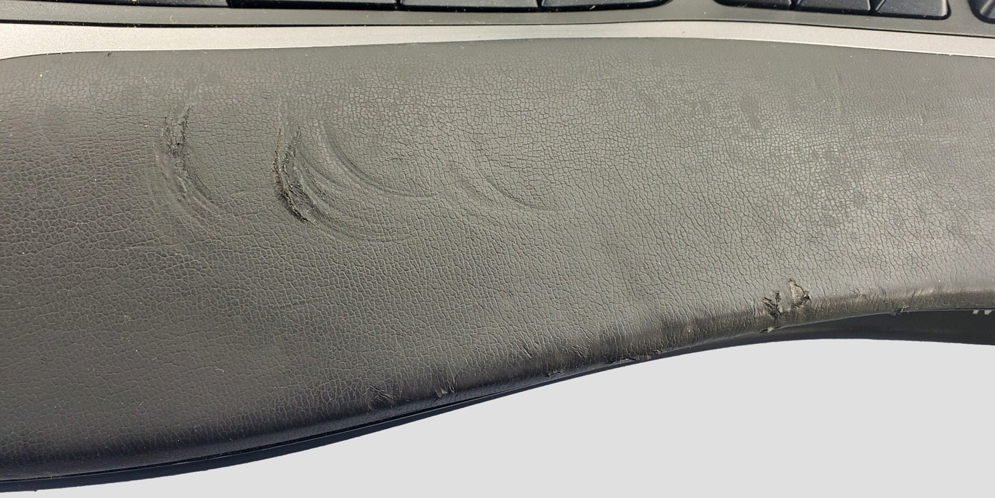 Microsoft Natural Ergonomic Keyboard 4000 v1.0 KU-0462 USB Wired with custom stand