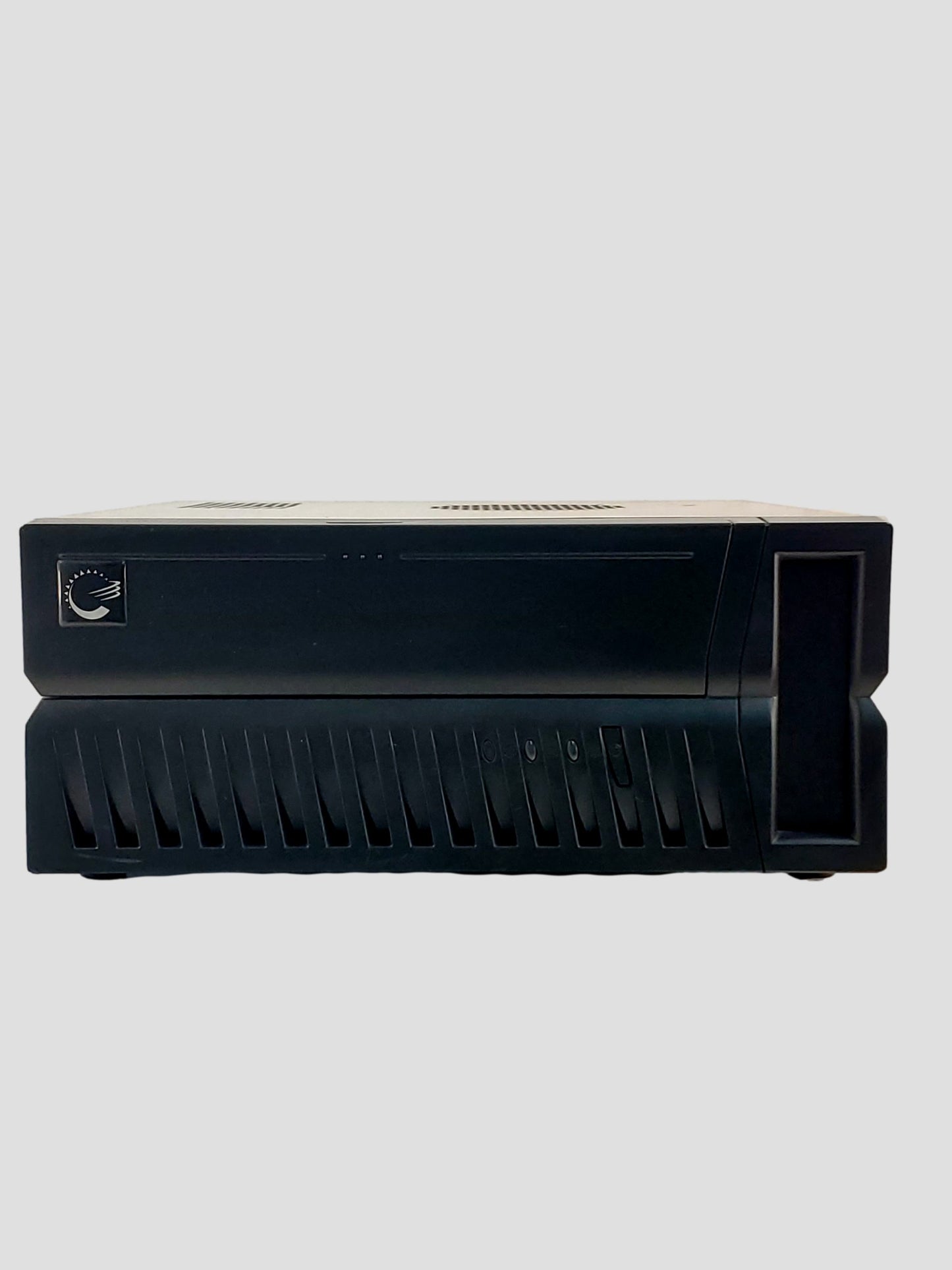 Radiant Systems S4700-072 Pentium 2.8Ghz 4GB RAM 320GB HD BO Server
