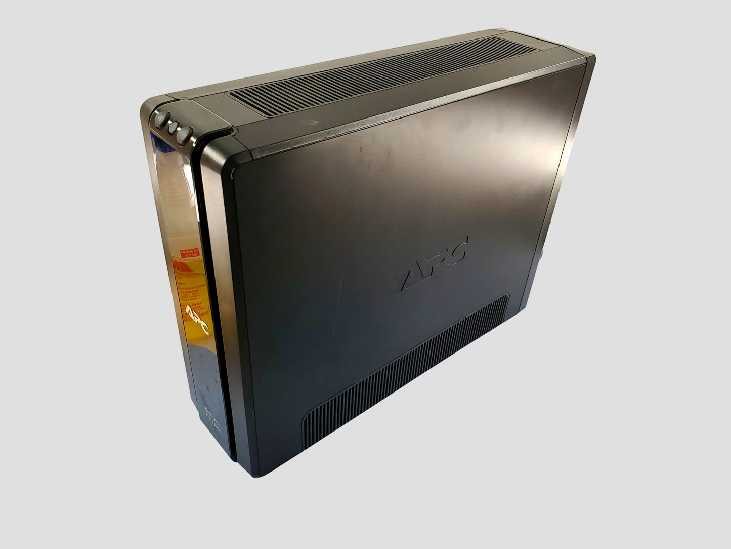 APC BR1300G Back-UPS Pro 1300 Battery Backup System, 10 Outlets, 1300 VA, 355 J Batteries included