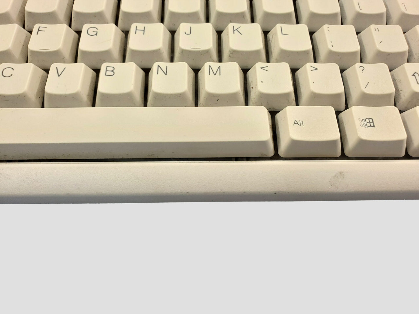 Vintage Compaq keyboard RT235BTW 123754-001A PS/2 Off White*