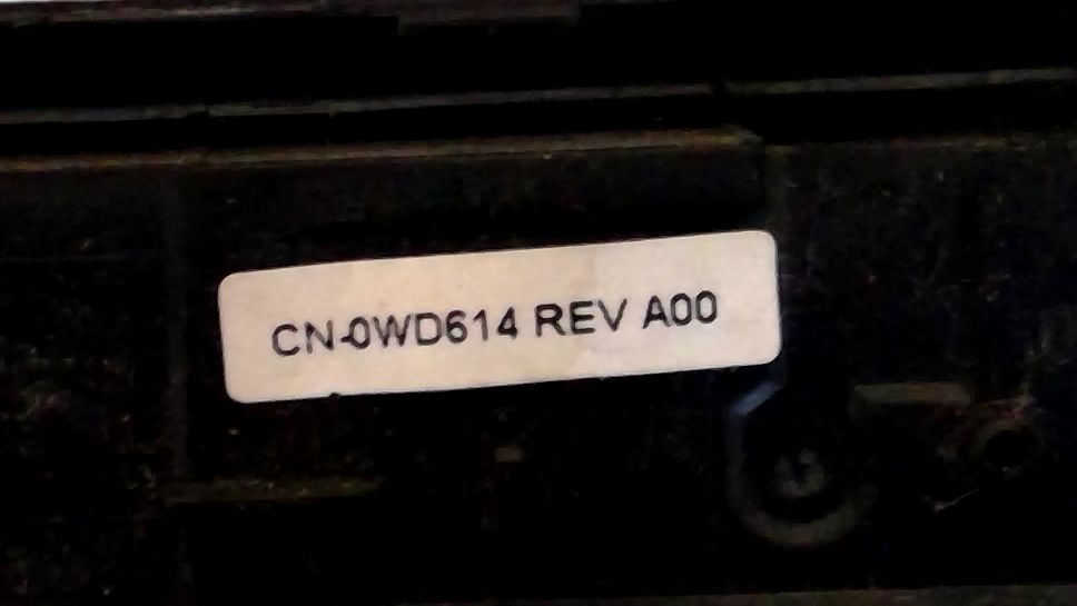 Latitude D620 Center Control Power Button Hinge Cover WD614