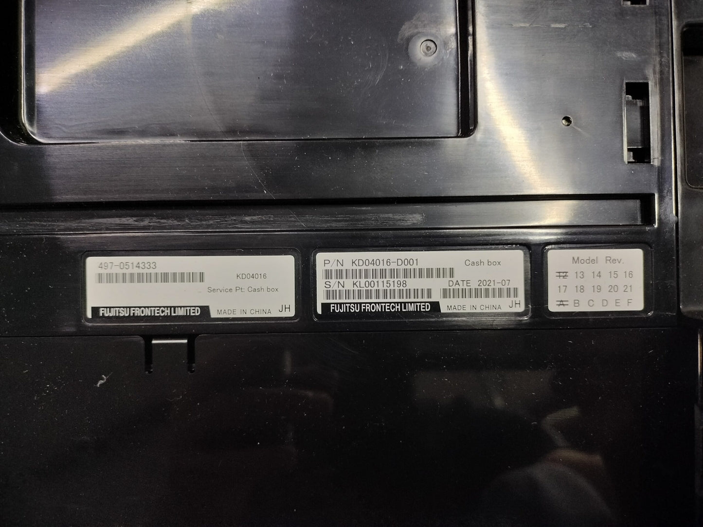 NCR FUJITSU KD04016-D001 CASH BOX