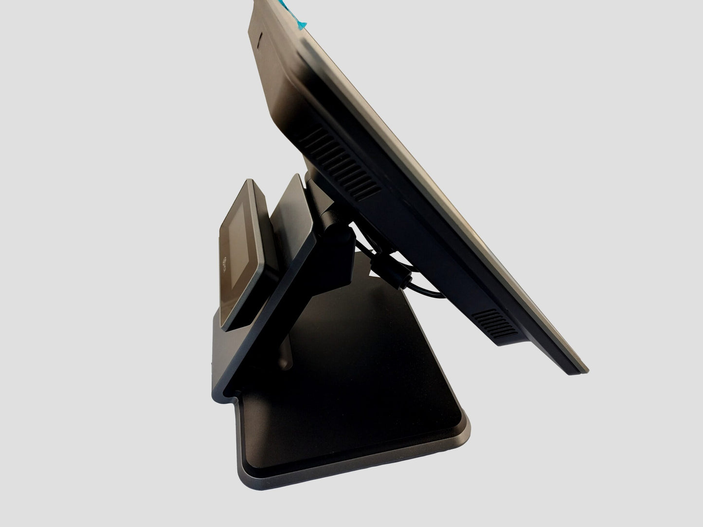 NCR RealPOS XR7 7702-1225-8801 i5 Touch Terminal w/ stand