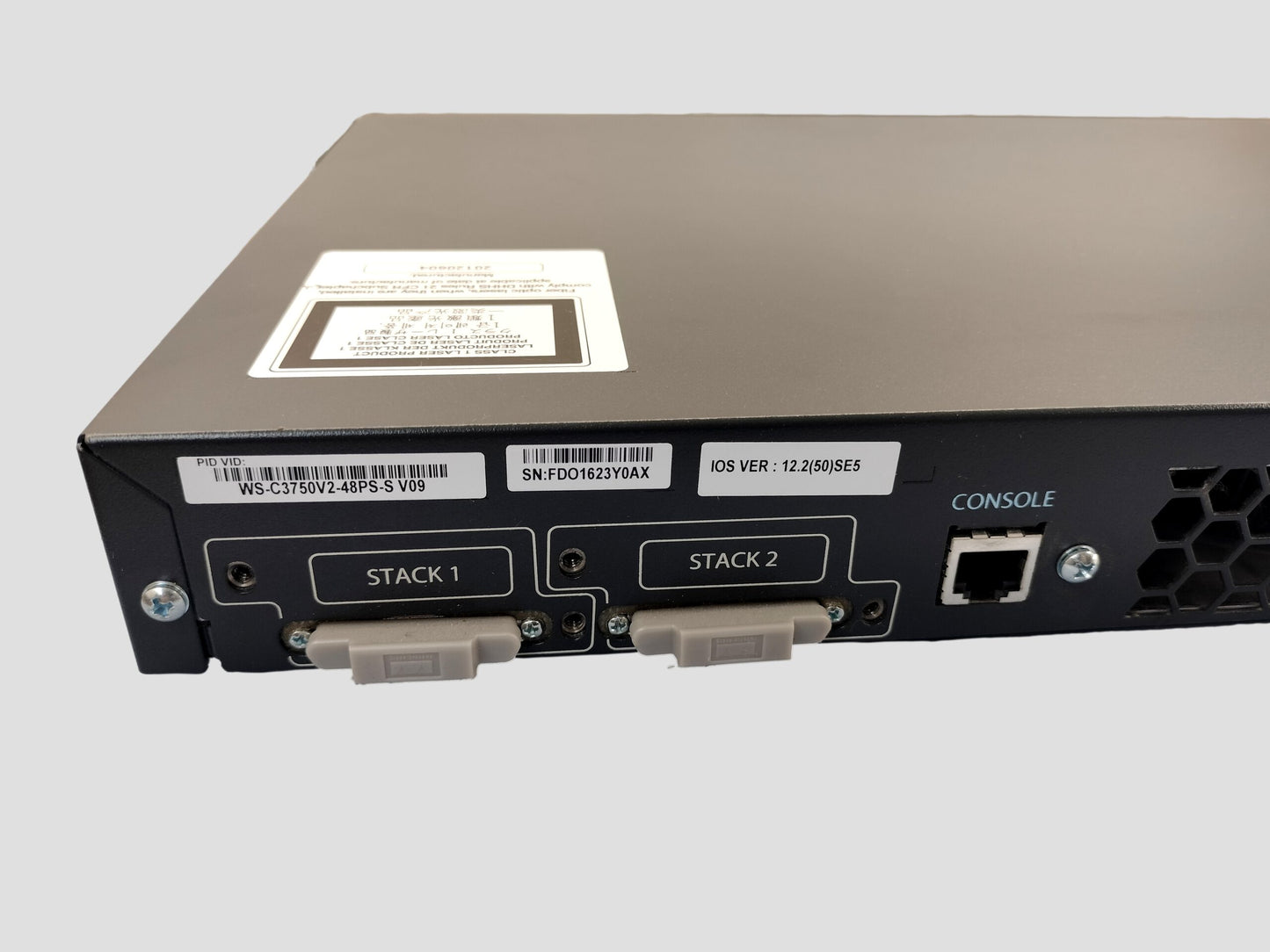 Cisco Catalyst 48-Port Rack Mountable Network Switch WS-C3750V2-48PS-S