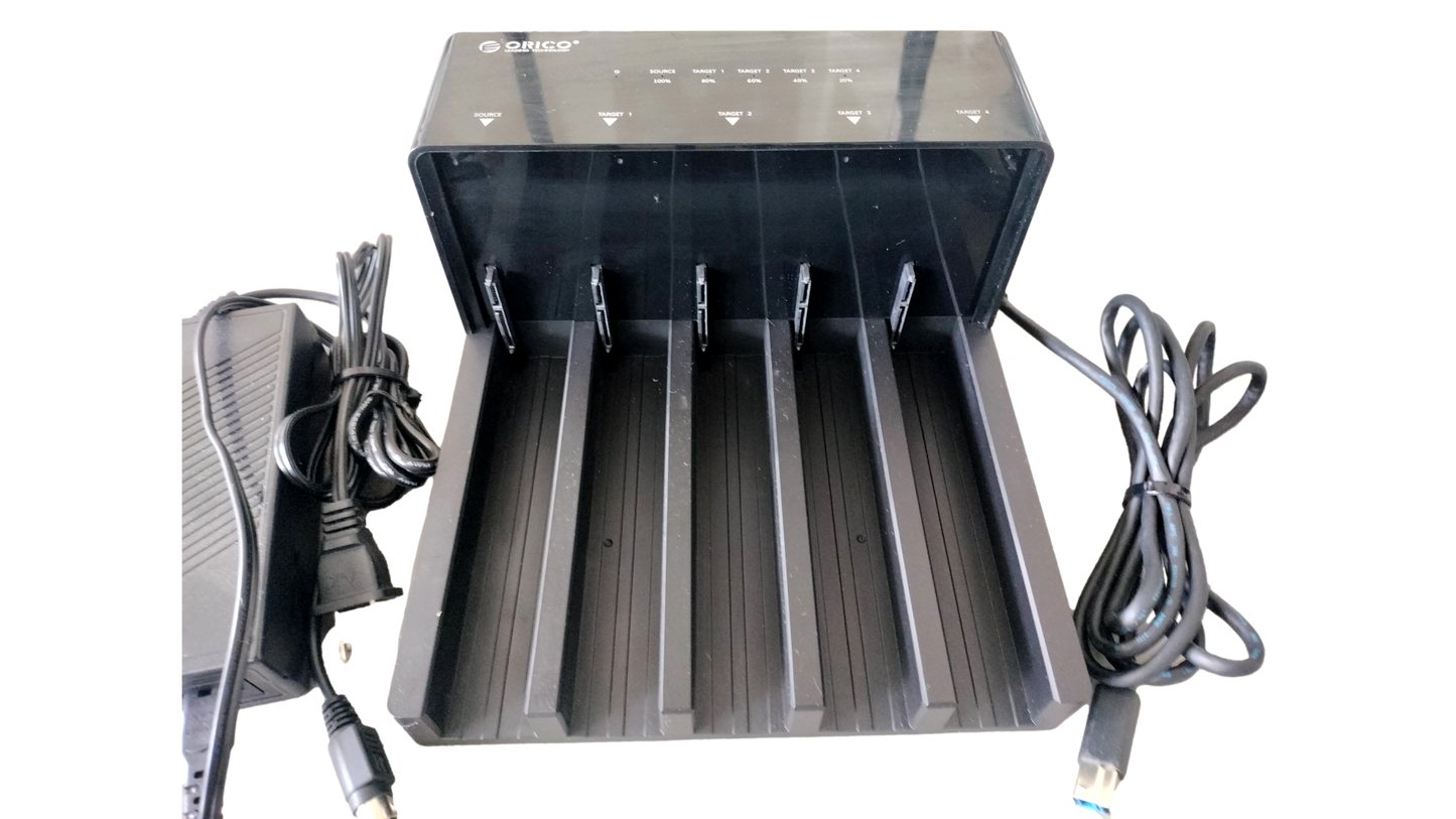 ORICO 6558US3C 5-bay Docking Station