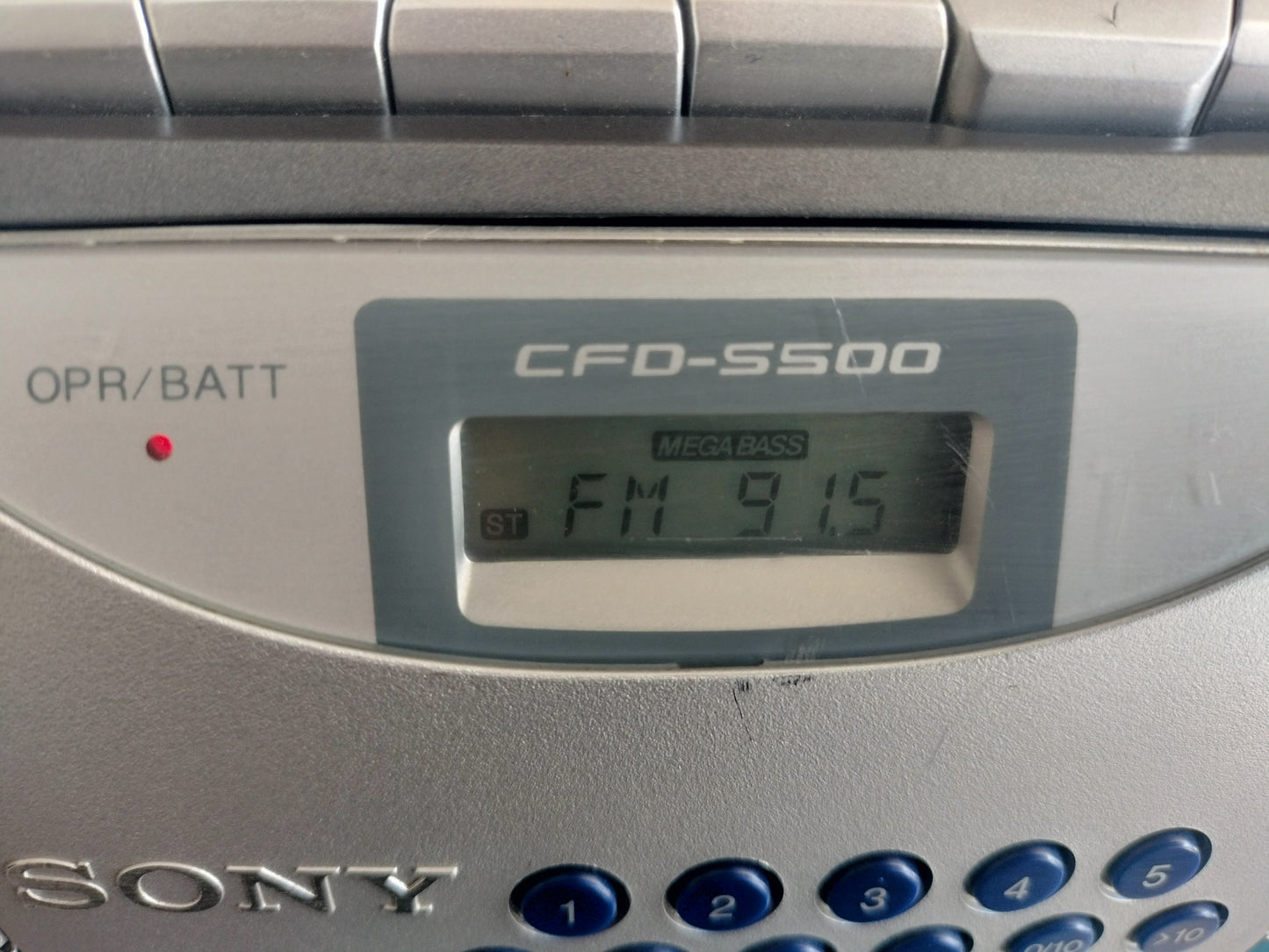 Sony CFD-S500 CD Player/Radio