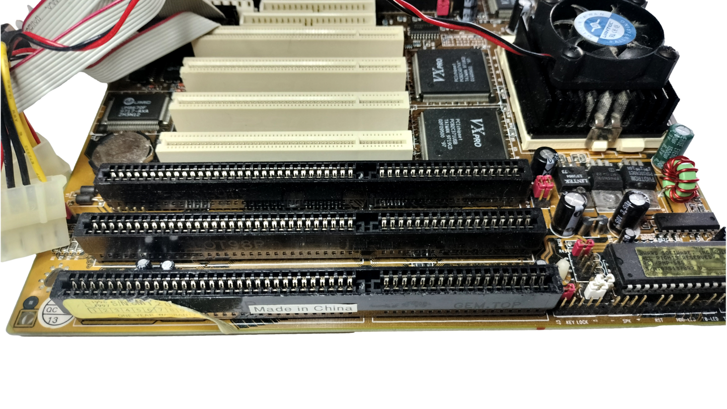 PCchips MB-M537 Socket7 Motherboard Elpina V5.1A
