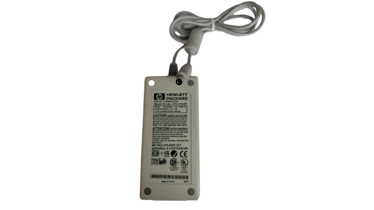 Vintage Hewlett Packard HP C4395-61210 Adapter 16V Power Supply