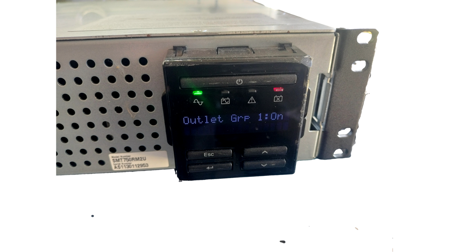 APC SMT750RM2UC Smart Connect UPS, Rack Mount, 120VAC 500W 750VA *NO BATTERY*
