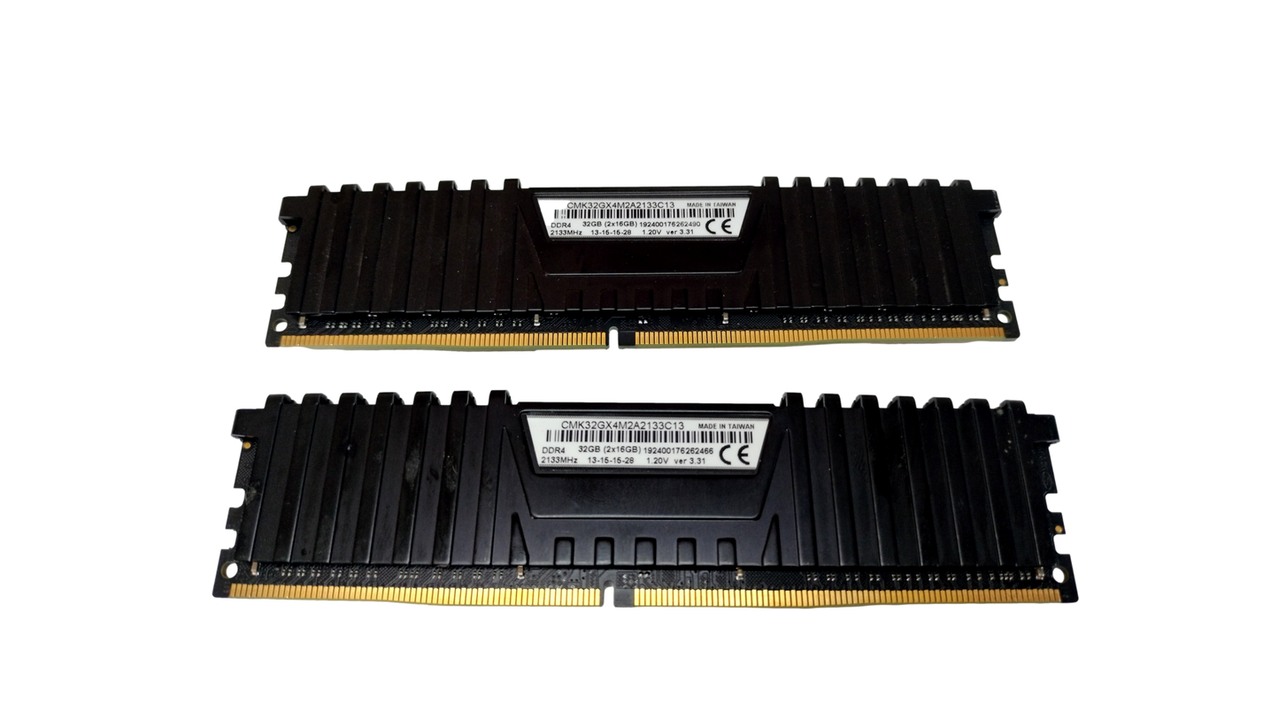 Corsair Vengeance LPX 32GB 2 x 16GB 288-Pin DDR4 CMK32GX4M2A2133C13