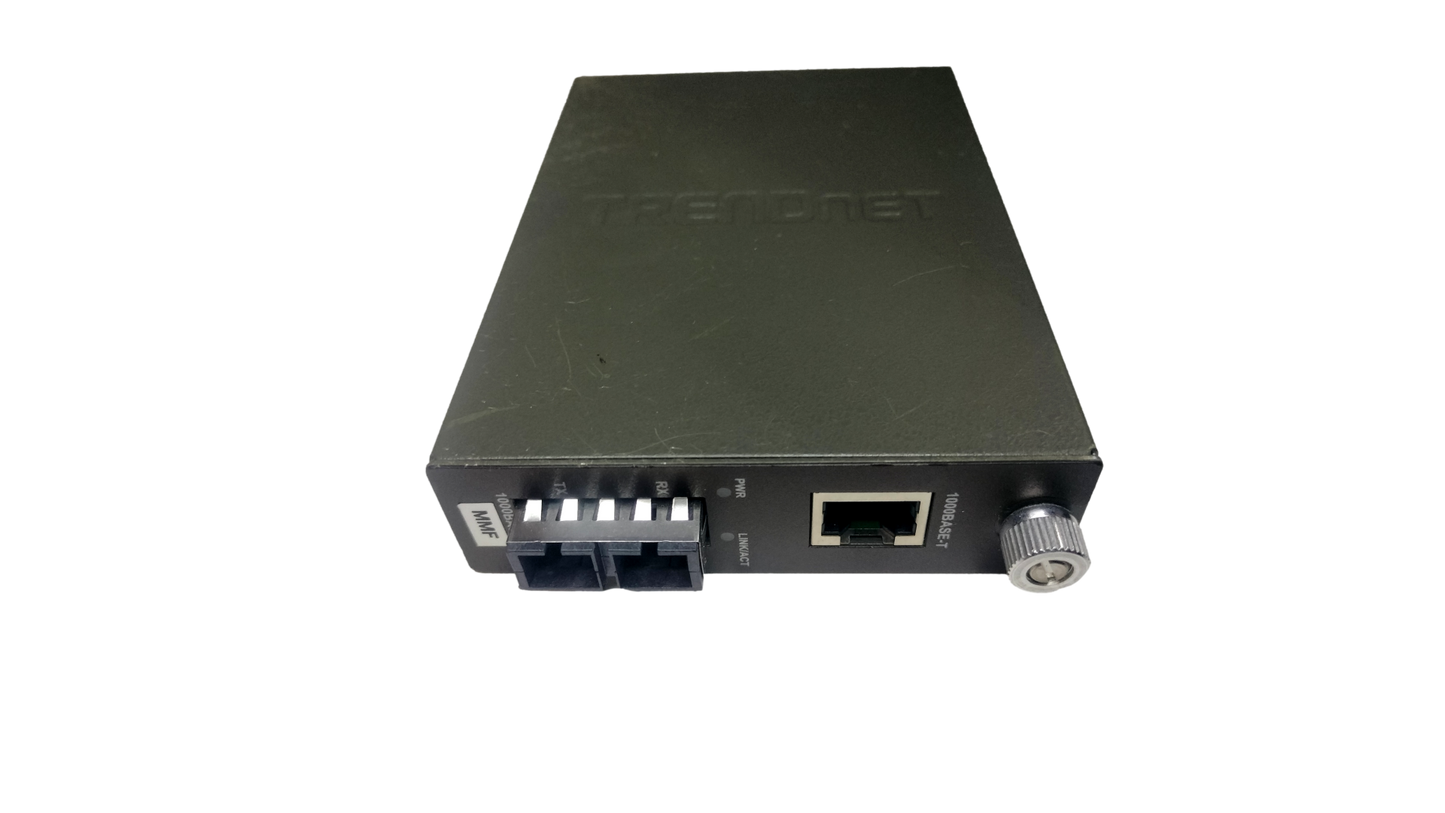 TFC-1000MSC TRENDnet 1000 Base-T 1000 Base-SX Multimode SC Fiber Converter w/PC
