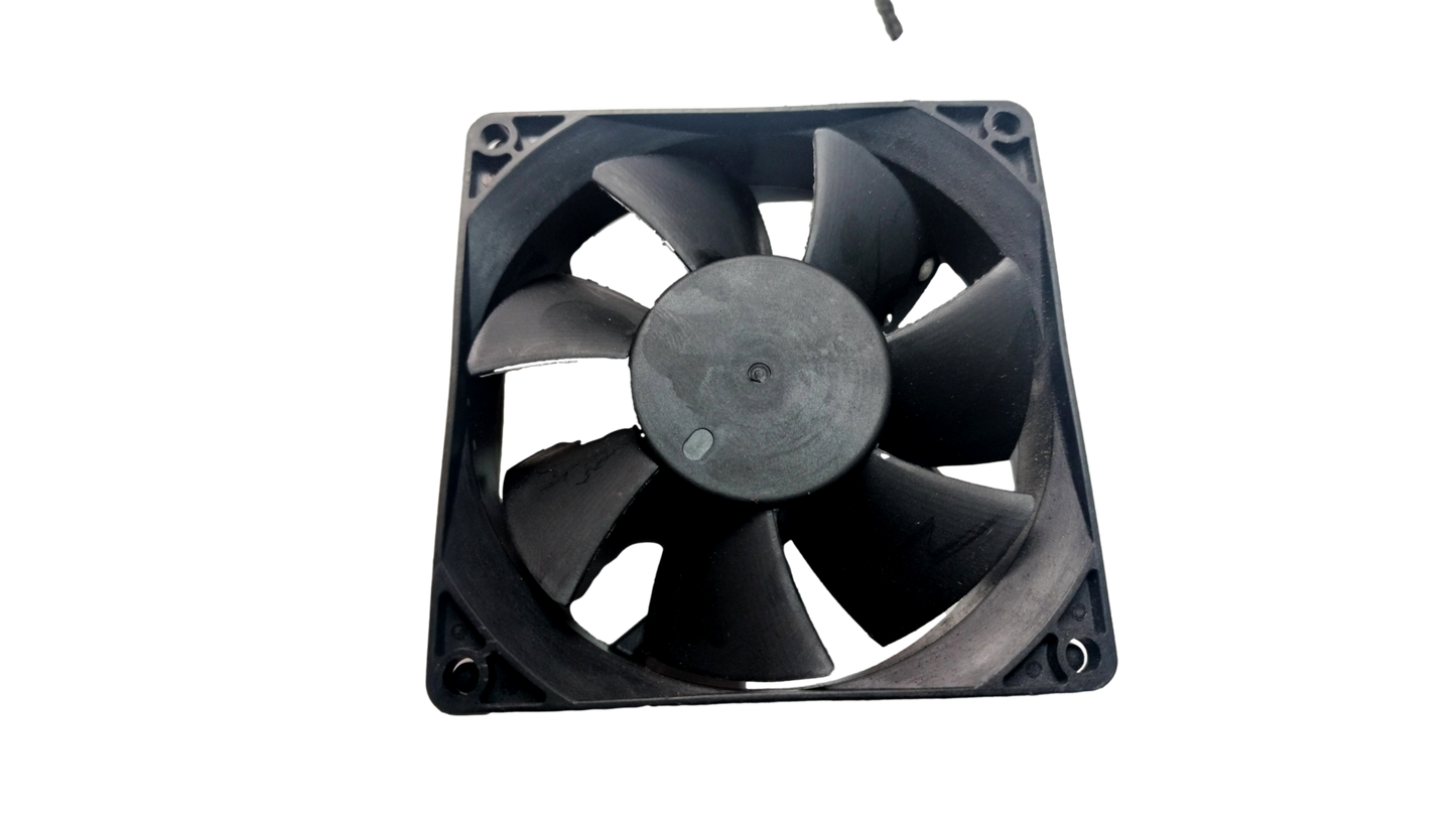 FCN DFB762512PN0T 12V 1A 4 Pin Cooling Fan