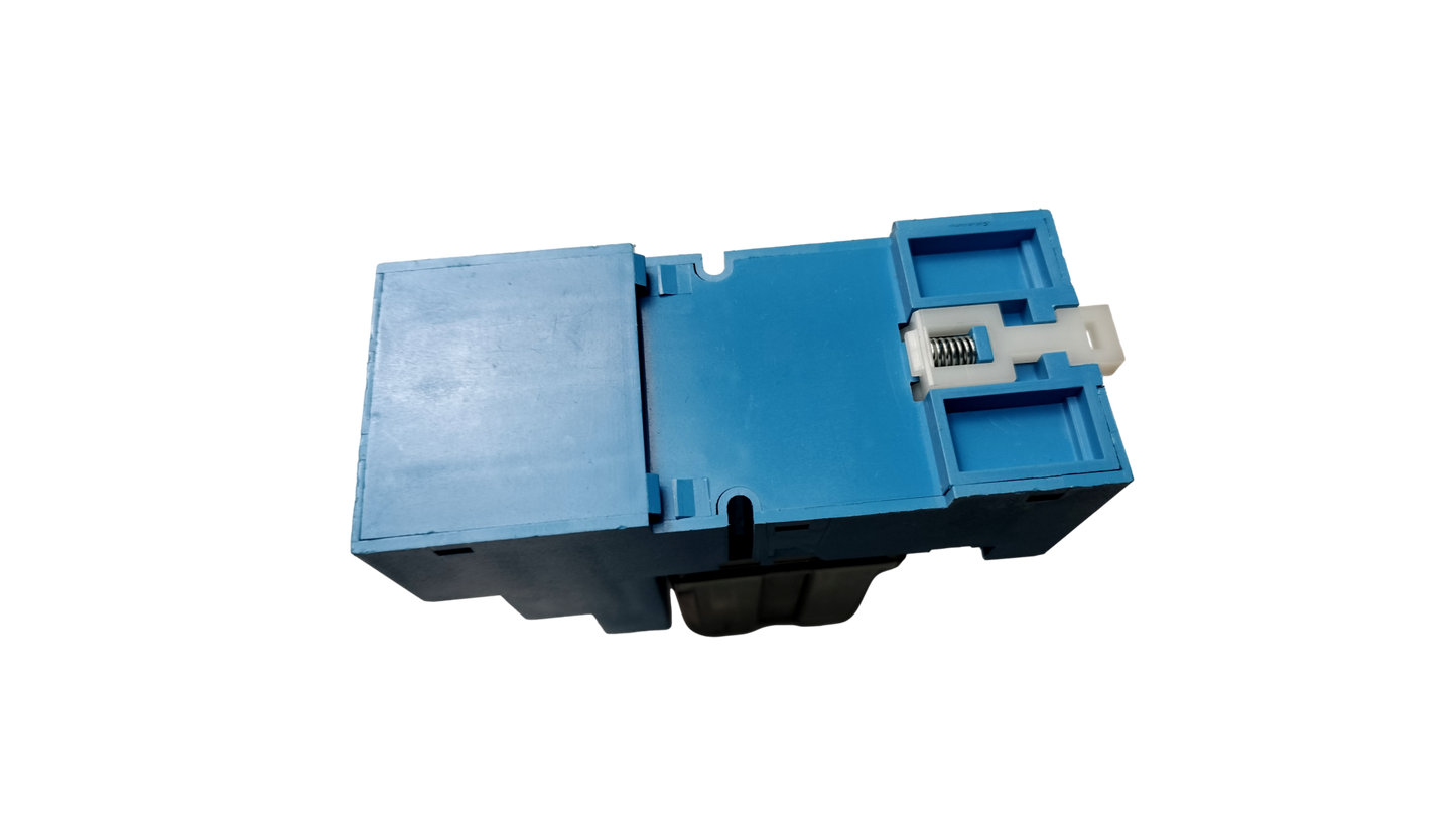 Finder 92.03 DIN mount screw terminal for 62.32/33 relay & Fuse 62.32.9.024.0070