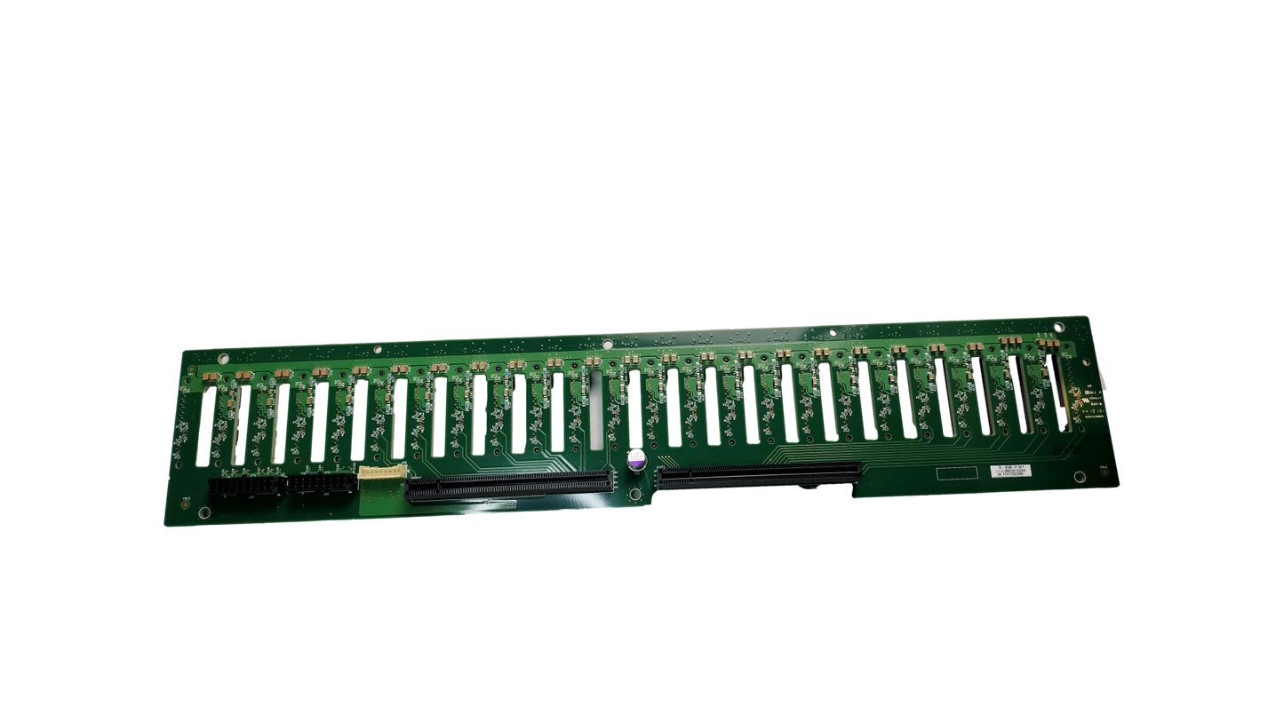 Cisco UCS C240 01016P400-000-G 24-Slot Disk SAS Backplane Board  74-10156-01