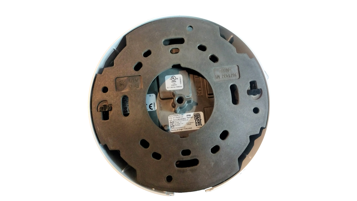 Axis Communications M3058-PLVE Network Camera POE