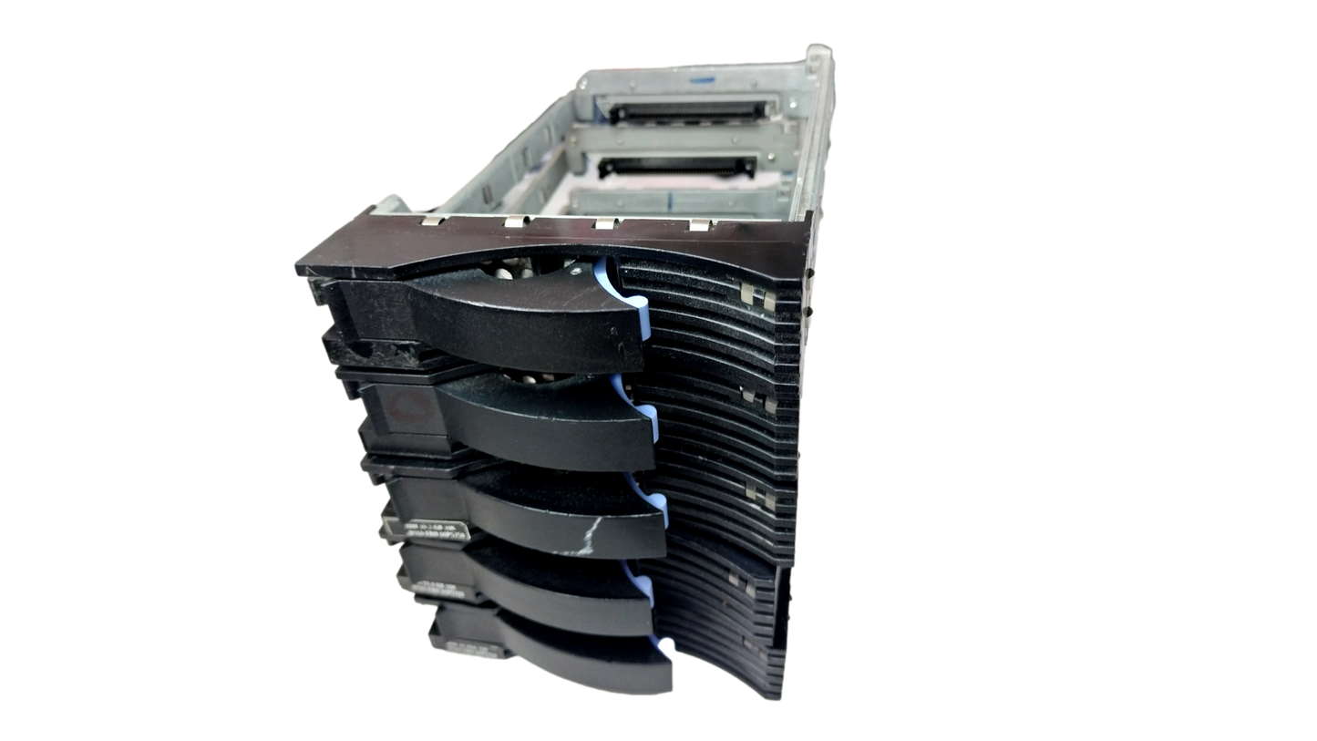 Lot of 5 IBM eServer SCSI Hard Drive  Caddy  FRU 06P5758 06P5760