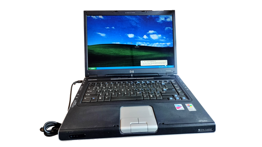 HP Pavilion dv4000 15.4" - Pentium M 1.60GHz 1GB RAM 40GB HDD Windows XP