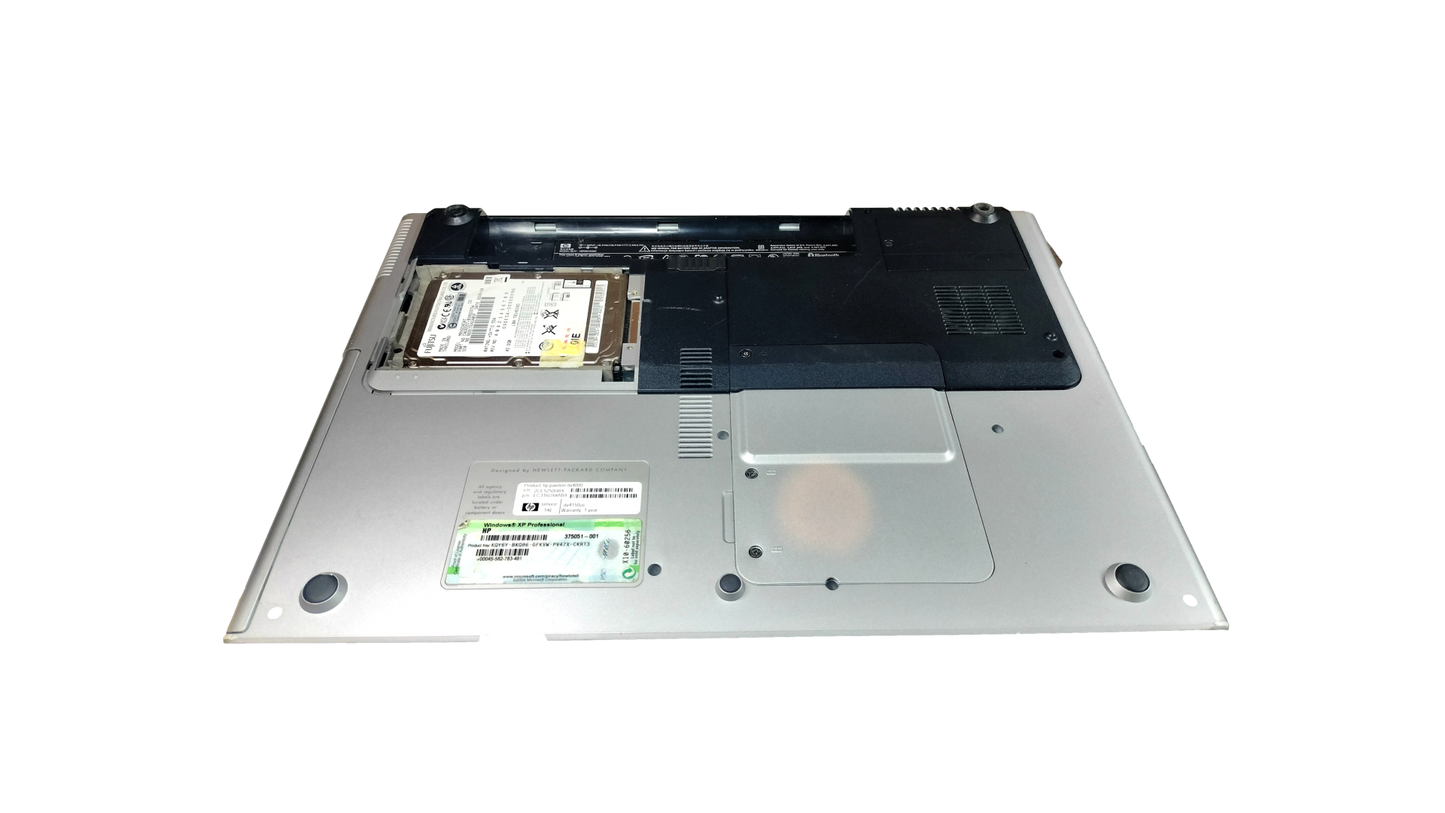 HP Pavilion dv4000 15.4" - Pentium M 1.60GHz 1GB RAM 40GB HDD Windows XP