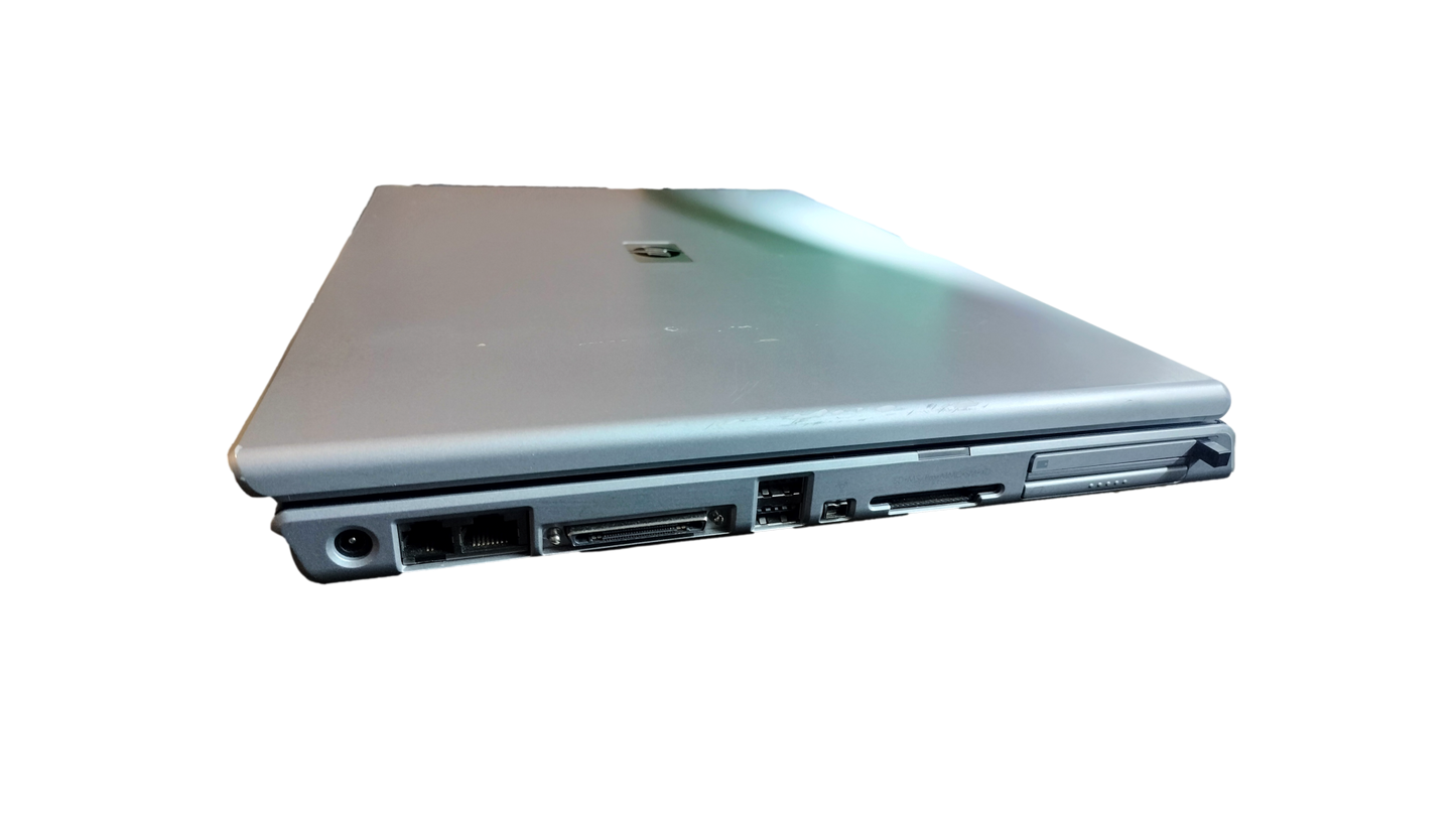 HP Pavilion dv4000 15.4" - Pentium M 1.60GHz 1GB RAM 40GB HDD Windows XP
