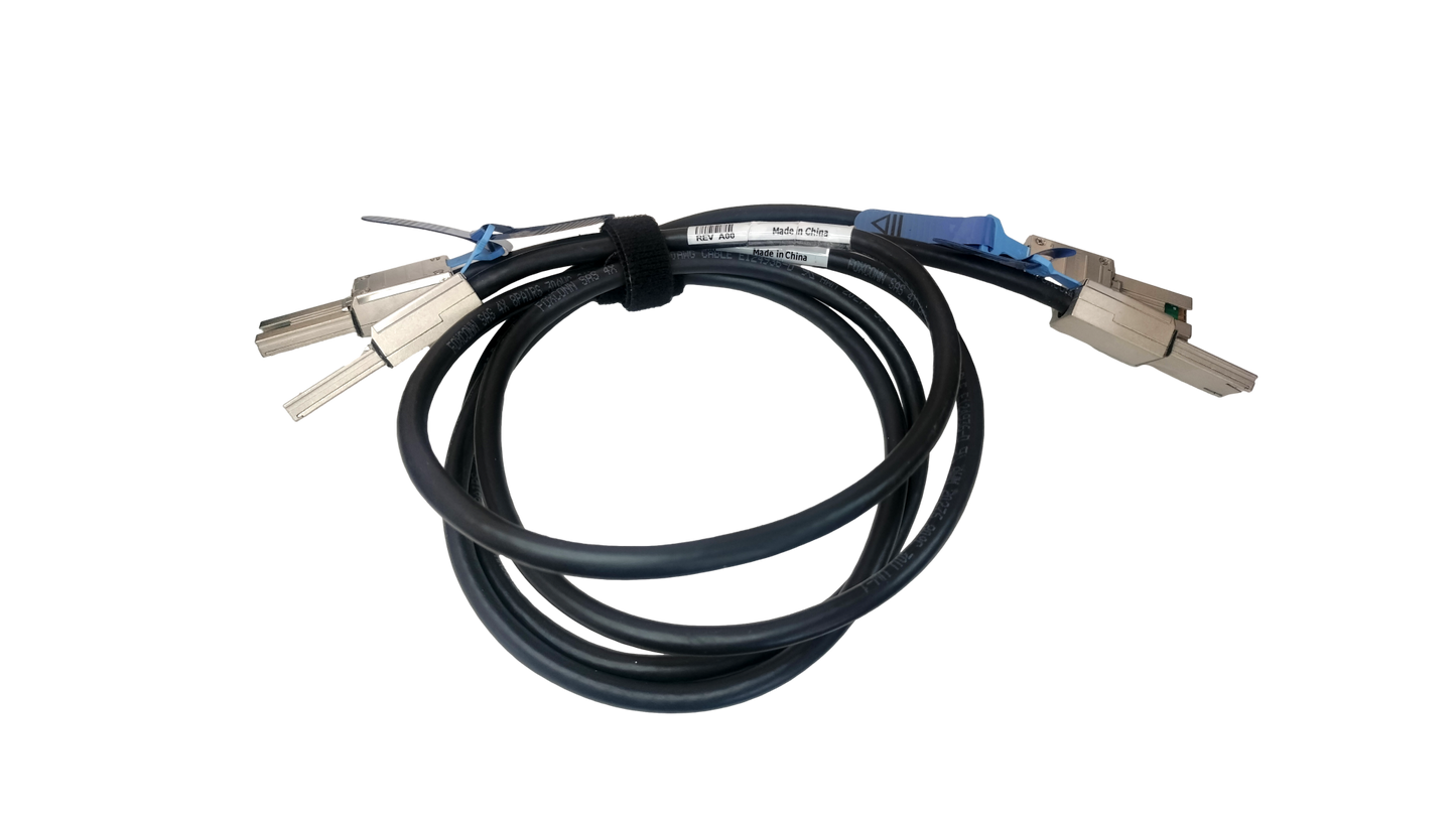 2x Dell PowerVault MD1200 SAS SFF-8088 1M SAS External Cable 171C5