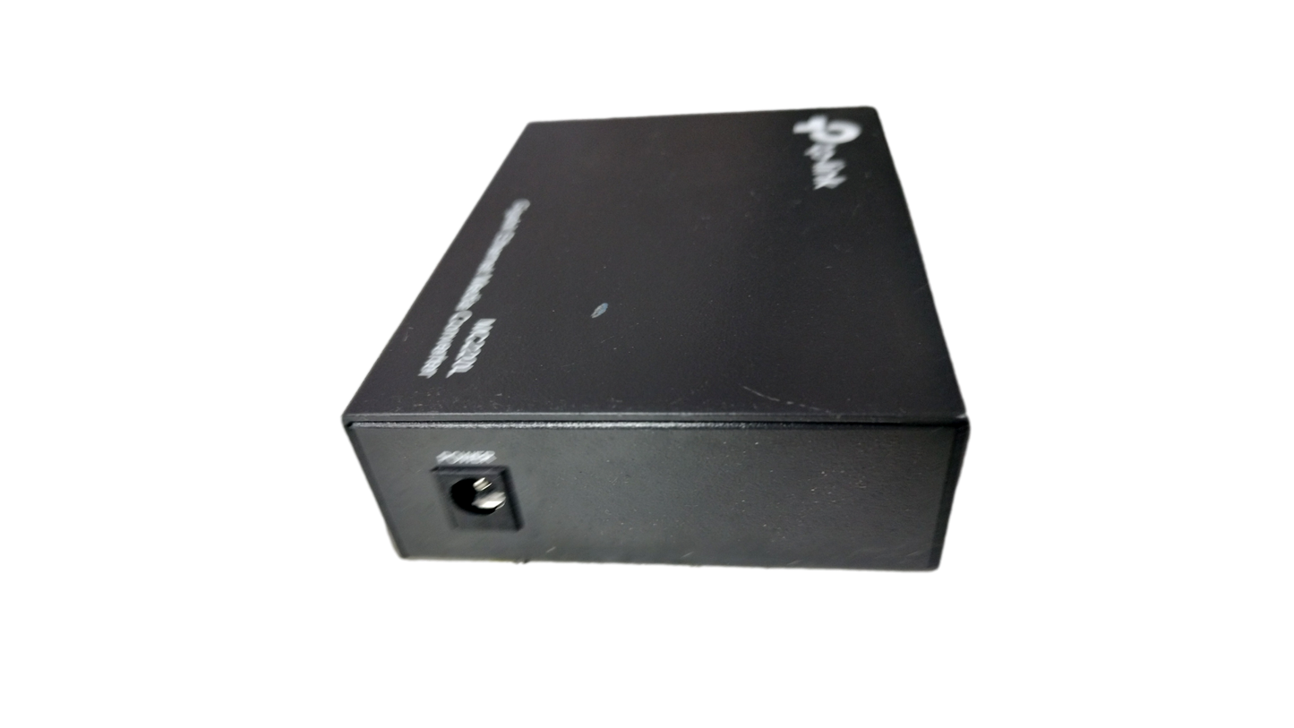 TP-Link MC220L Gigabit Ethernet Media Converter
