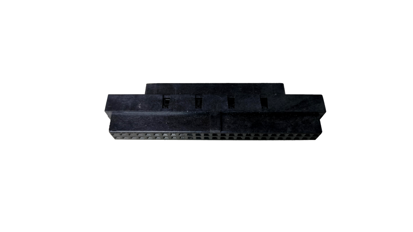 DataMate 50-pin internal SCSI (Female) to a 68-pin Wide SCSI-2 (Female) 199618-001