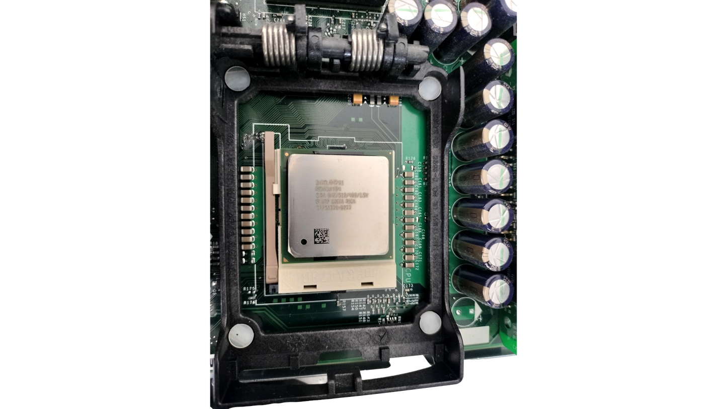 Dell OptiPlex GX260 Desktop Motherboard P4 CPU & 1GB Ram 2R433