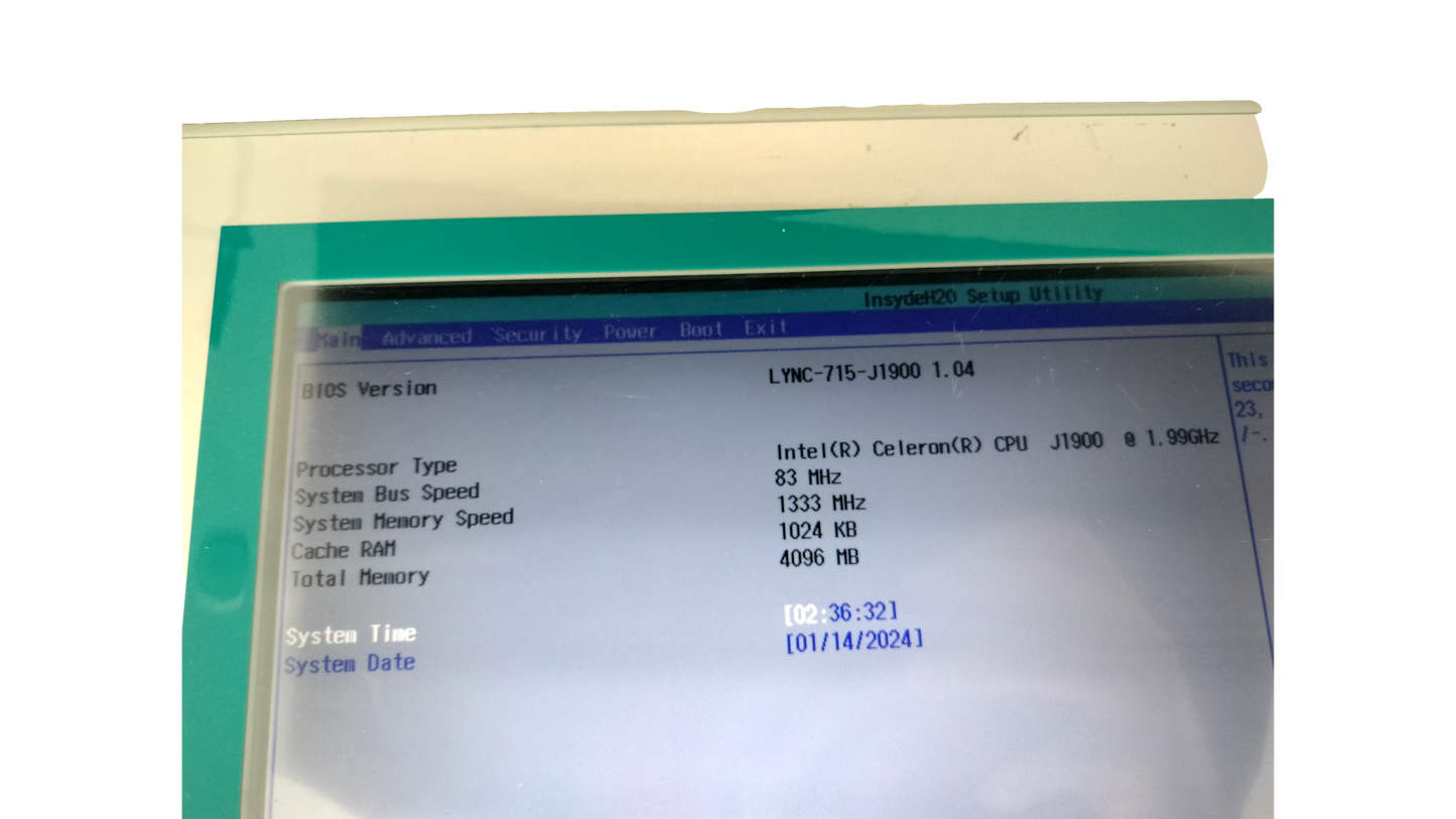 Arbor LYNC-715-1900 Fanless 15" Industrial Panel PC
