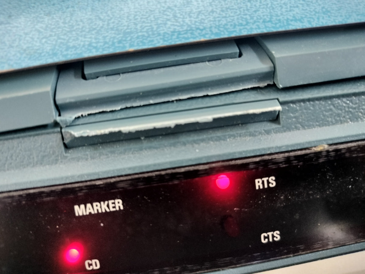 Vintage Tektronix 834 Programmable Data Communications Tester Protocol Analyzer 834 Error