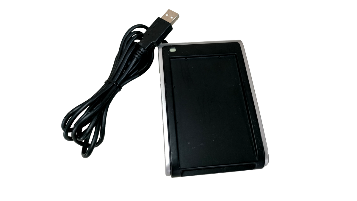 SCM Microsystems SDI011 SmartOS Contactless RFID Smart Card Reader USB 905213