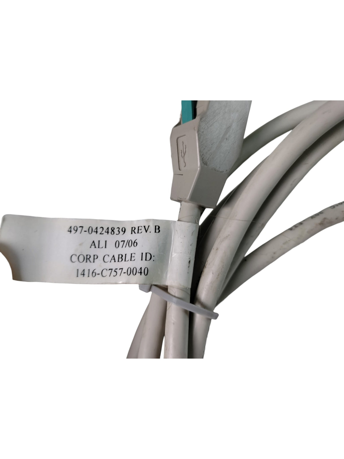 NCR 1416-C757-0040 497-0424839 Rev B PoweredUSB 12V to 8-Pin POS Cable