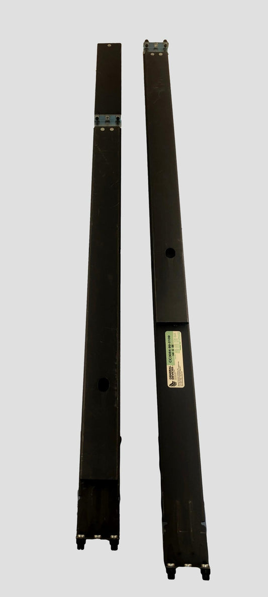 General Devices Server Rack Rails - Universal