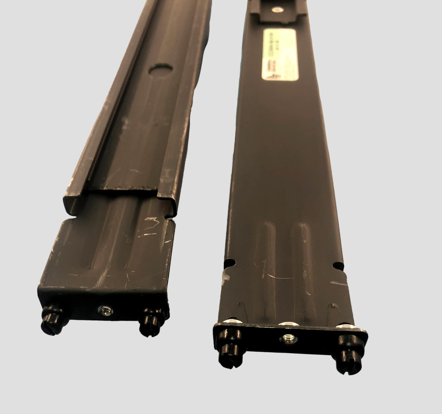 General Devices Server Rack Rails - Universal