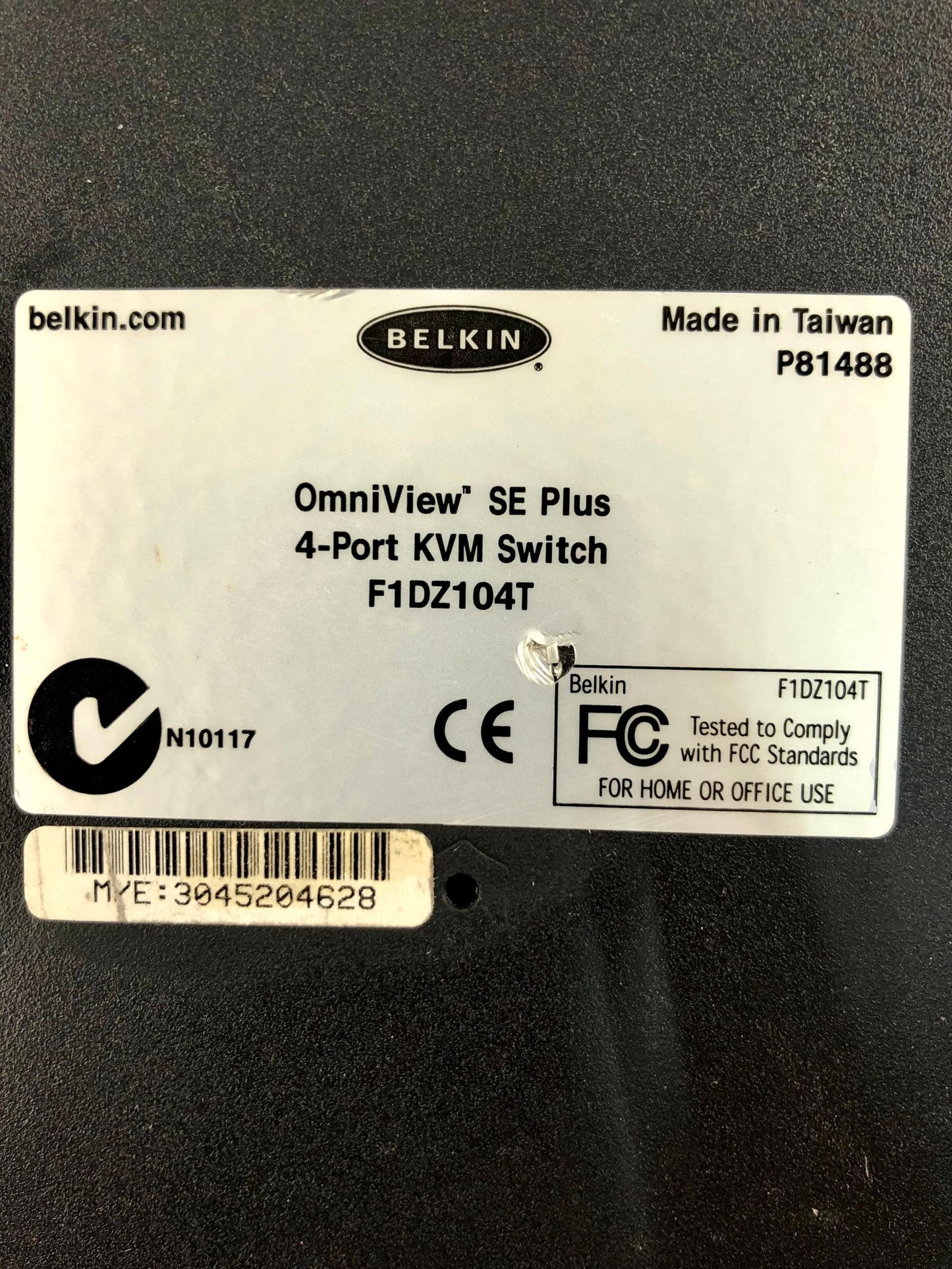 Belkin F1DZ104T OmniView SE Plus 4-Port KVM Switch