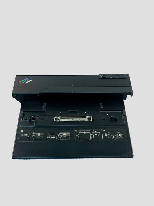 IBM Docking Station 74P6734 - no key