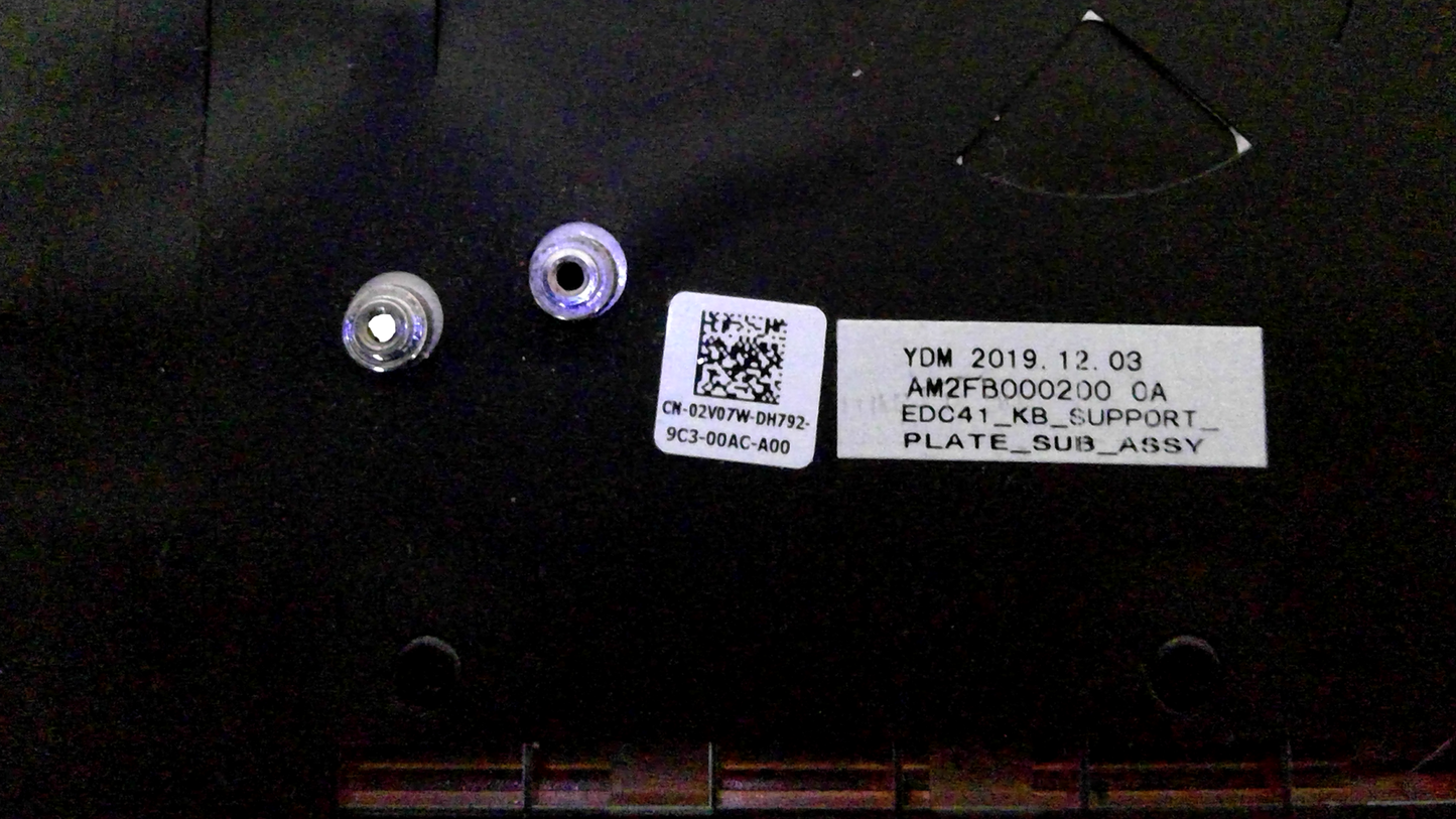 Dell Latitude E5400 Genuine Palmrest 2V07W Touchpad YPHVV Keyboard Assembly