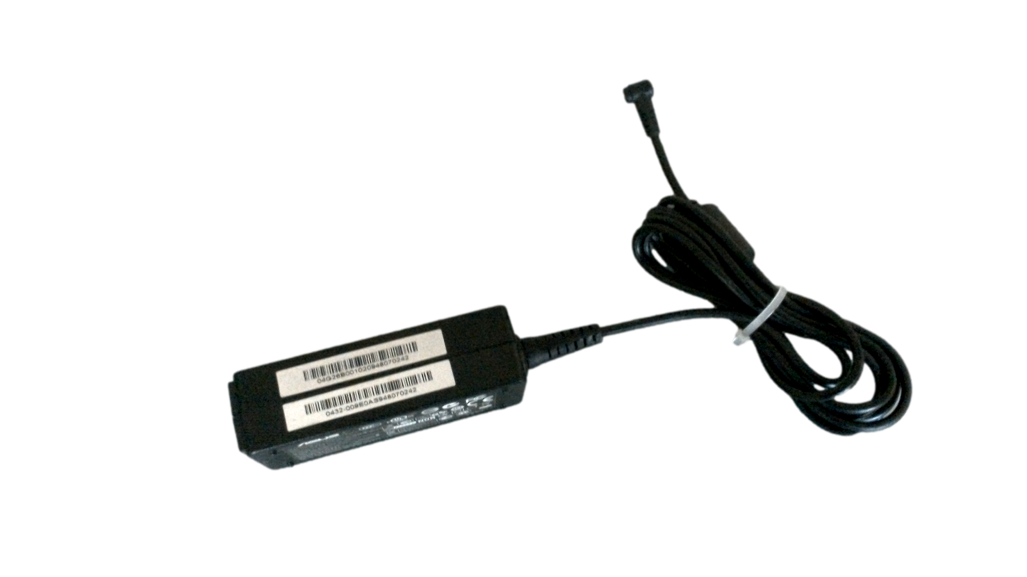 Genuine 40W Asus AC DC Adapter Model EXA0901XH 19V 2.1A 2.5 mm tip OEM