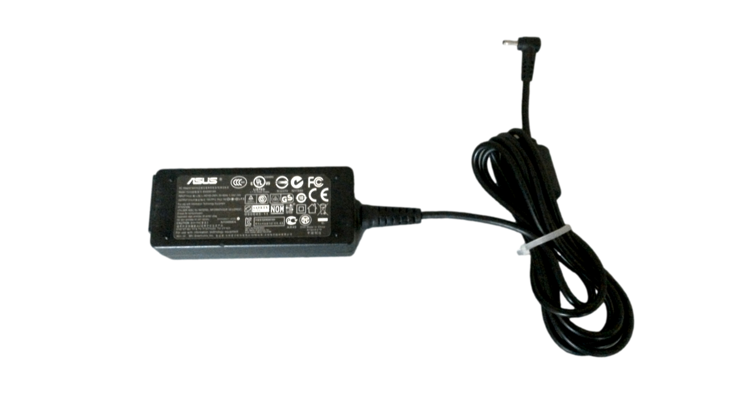 Genuine 40W Asus AC DC Adapter Model EXA0901XH 19V 2.1A 2.5 mm tip OEM